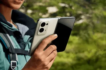 Foldable smartphones will sell like hotcakes in 2023