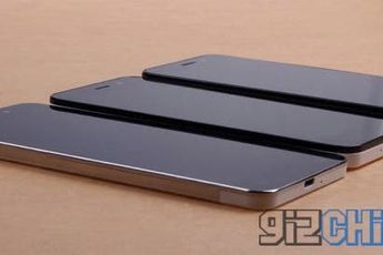 JiaYu S2 pictured alongside the JiaYu G4