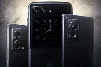 Would You Buy The New Moto RAZR 2022? It Only Costs A Kidney…