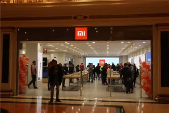 Xiaomi to open 100 offline Mi Stores across China tomorrow