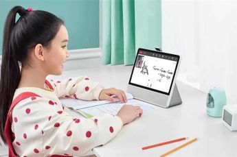 Huawei unveils HarmonyOS 2.0 smart display for kids