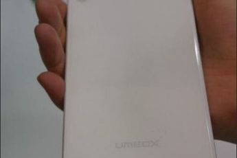 Umeox show off 6-inch 1080 phablet at MWC