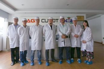 Chief International Officer for Yandex Visits Cubot's factory