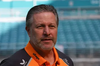 Zak Brown zorgt voor commotie na bizarre opmerking over McLaren-auto
