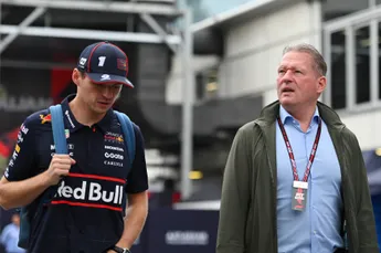 Jos Verstappen haalt uit naar Engelsen: 'Als ik Max privé spreek'
