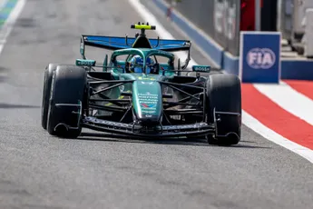 Fernando Alonso verrast vriend en vijand: 'Aston Martin heeft uiteindelijk de beste auto'