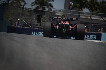 Mercedes en Red Bull gaan akkoord met nieuwe motoren in de F1