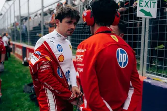 Montoya voorziet groot probleem voor Charles Leclerc en wijst naar Max Verstappen