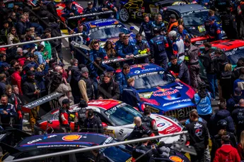 Ford-baas is niet blij met de opvallende keuze van Max Verstappen