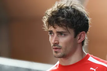 Charles Leclerc wil weglopen uit interview: 'Ben bang voor de woorden die ik ga gebruiken'
