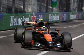 McLaren passeert Lando Norris en geeft andere kampioen de kans tijdens raceweekend in Barcelona