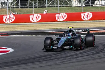 Mercedes bevestigt: dit zorgde voor dramatische einde van race Kimi Antonelli