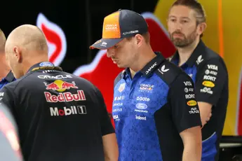 Red Bull-topman noemt Max Verstappen gevoelig: 'Dingen raken hem meer'