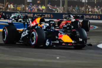 Ferrari-baas zet vraagtekens bij Red Bull na dubbele overwinning