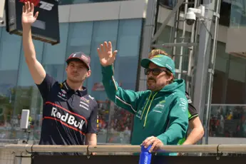 Max Verstappen deelt zijn eerlijke mening over Fernando Alonso: 'Hij is...'