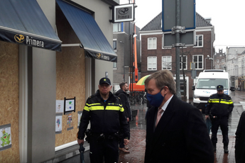 Koning brengt bezoek aan geplunderde Primera in Den Bosch