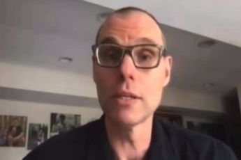 VIDEO: 'Blanken zouden zelfmoord moeten plegen als een ethische daad', zegt professor
