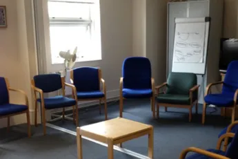 Mijn lessen uit groepstherapie | Alle emoties op tafel