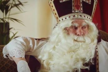 Breaking: Hans Teeuwen is terug als Sinterklaas