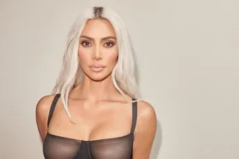 Kim Kardashian doet dansje met dochter op Nederlands nummer