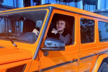 Dit is het absurde bedrag dat YouTuber Kwebbelkop per maand verdient