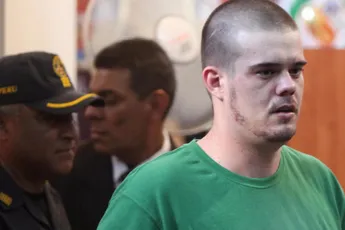 Plofkop Joran van der Sloot in handen van de FBI