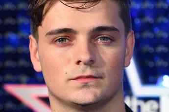 /show-tel/martin-garrix-woedend-dieven