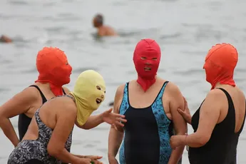 /buitenland/trending-in-china-vrouwen-dragen-massaal-gestoorde-gezichtsmuts