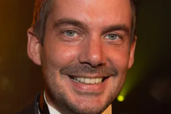 /show-tel/ruben-nicolai-betrapt-door-hotelpersoneel-elke-dag-een-andere-vrouw
