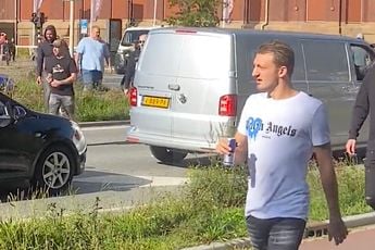 Demonstranten op de A12 krijgen bezoek van Ado-supporters (beelden)