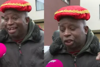 /show-tel/zwarte-pieten-duiken-op-in-tuinzigt-sylvana-simons-mag-mee-in-de-zak-naar-spanje
