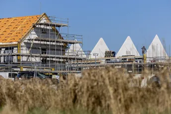 /nieuws/huizen-in-nederland-eind-2023-weer-duurder-dan-jaar-eerder