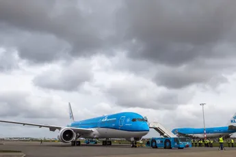 /nieuws/storm-isha-schiphol-schrapt-130-vluchten