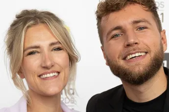 Dit kost het om Suzan & Freek voor een half uur te boeken