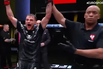 Nederlandse UFC-vechter Jarno Errens wint eerste wedstrijd, pakt meteen $50.000 bonus