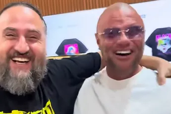 Alex Soze in Dubai met gevluchte landgenoot Sait Cinar: "We hebben de overheid gen**kt