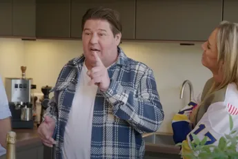 Emotioneel: Ernstig zieke Martijn Krabbé verschijnt plotseling op televisie