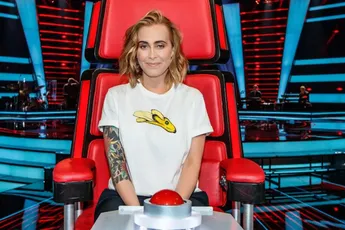 /show-tel/anouk-onthult-echte-reden-waarom-zij-niet-gevraagd-werd-voor-the-voice