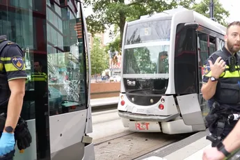 /nieuws/rotterdam-acht-gewonden-na-heftig-incident-met-tram
