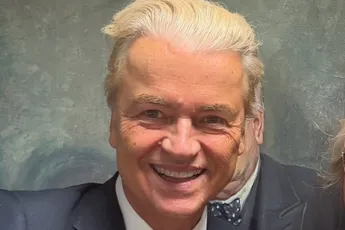 Geert Wilders maakt uitzondering en deelt voor het eerst foto met zijn zus