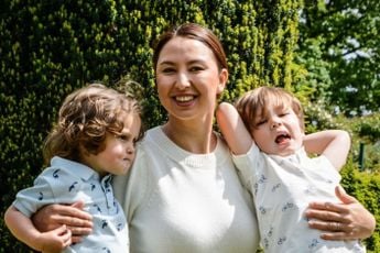 Moederhart van Nuria uit 'Blind Getrouwd' breekt bij haar jongste zoontje: "Doet me zoveel pijn"
