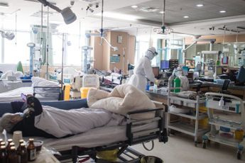 Er zijn rampen in de maak in Belgische ziekenhuizen: "Ik vrees hier nu ook voor Italiaanse toestanden met overvolle ziekenhuisgangen"