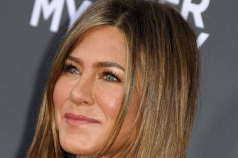‘Friends’-actrice Jennifer Aniston gaat volledig naakt: “Ik ben zo trots op je”