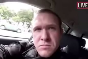 Dader filmt live schietpartij in moskeeën in Nieuw-Zeeland (VIDEO)