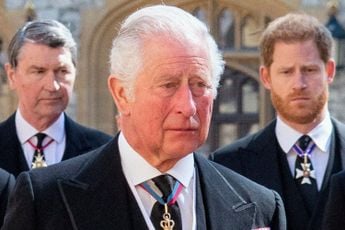 Prins Charles woedend op prins Harry: “Nu is hij écht te ver gegaan”