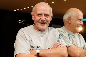 Carry Goossens (70) geeft update over z’n toestand na spoedopname: zo gaat het écht met hem