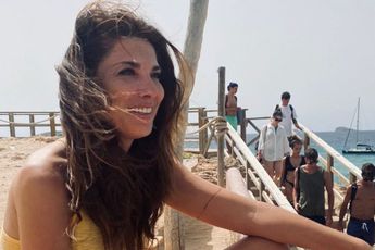 "Topfiguur heb jij": Saartje Vandendriessche doet volgers blozen in weinig verhullende bikini