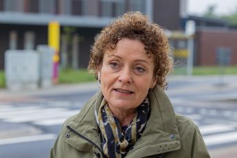 Minister Lydia Peeters (Open VLD) betrokken bij verkeersongeval en met spoed afgevoerd naar ziekenhuis