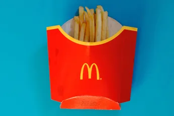 Zo maak je thuis de frietsaus van de McDonald’s