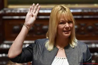 Vlaams Belang wil hoofddoekenverbod voor minderjarige meisjes